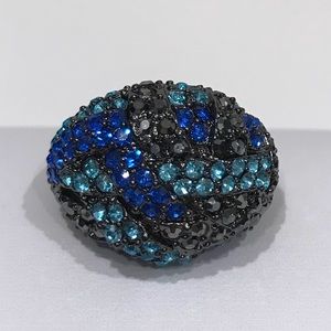 Sapphire Drama ring Size 9
